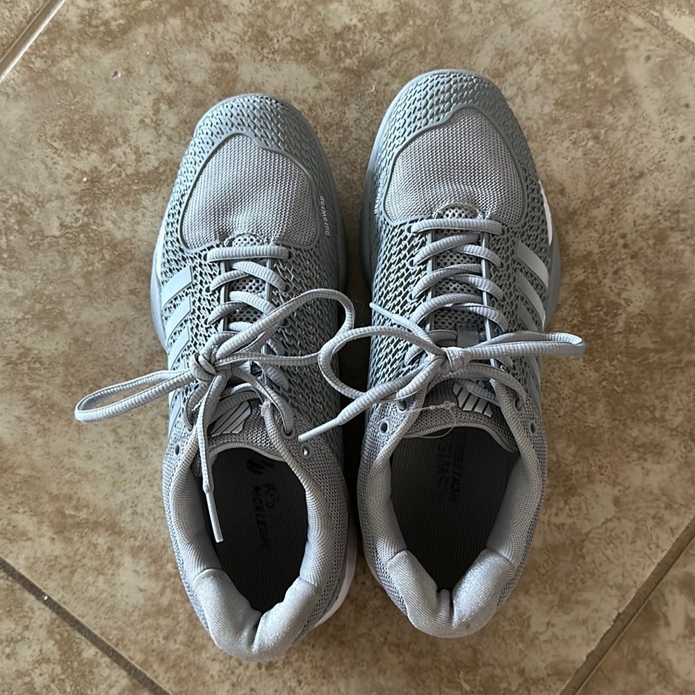 K-Swiss Pickleball Express Light Pickleball shoes. Size 8.5